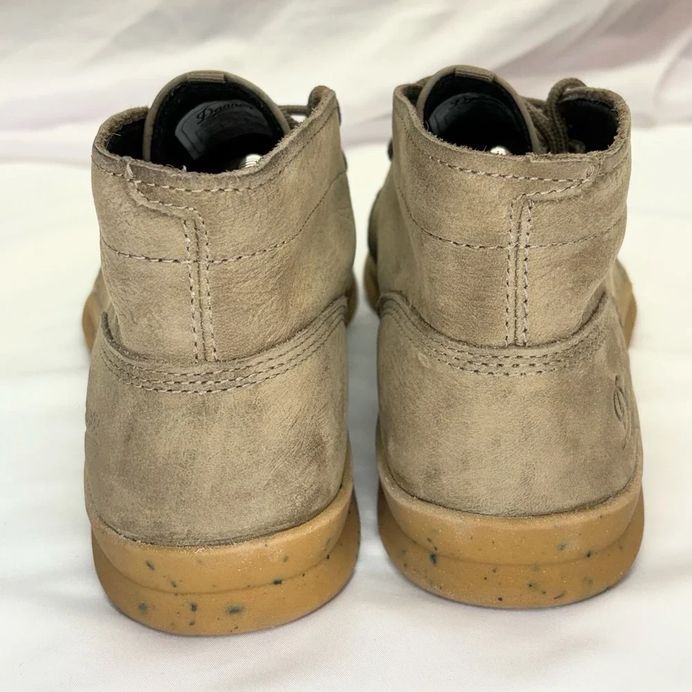 Danner Chukka Boots Men display picture 3